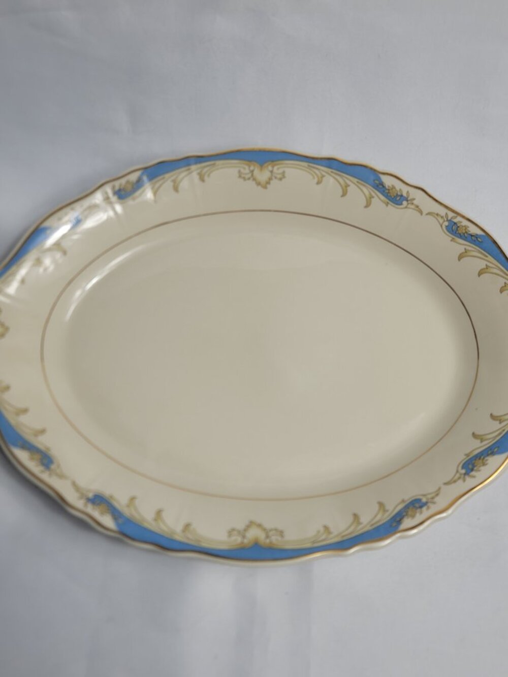 Syracuse China Carvel 14 Inch Oval Serving Platter Ivory with Blue Panels & Gold
